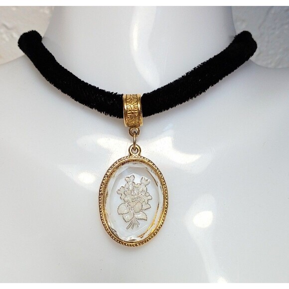 1928 Jewelry - Vintage 1928 Collection Jewelry Glass Intaglio Pendant Necklace